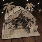 Vyrezávaný drevený betlehem so strieškou