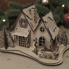 Drevený vianočný domček