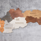Drevená mapa Slovenska  –  Kraje od 50 cm