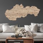 Drevená mapa Slovenska s okresmi a mestami