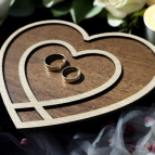 Drevené srdce na obrúčky