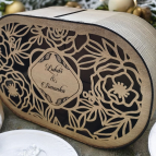 Svadobná truhlica na peniaze - vyrezávané kvety