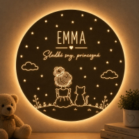 Drevená LED lampa na stenu - Dievčatko s mačkou a menom