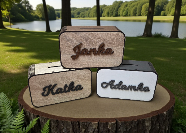 Drevená 3D pokladnička s menom alebo nápisom