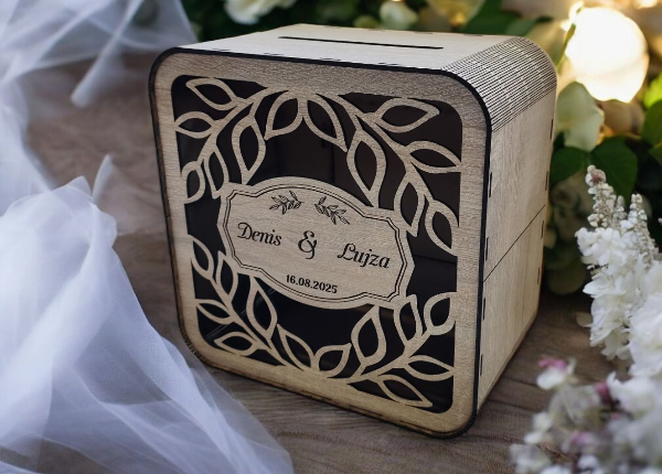 Svadobná truhlica na peniaze - Vyrezávané listy